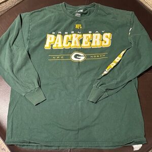 NFL Team Apparel Green Shirt